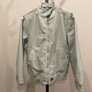 dnwr by Zara.  Men’s light weight khaki bomber jacket.  Light green, size XL.